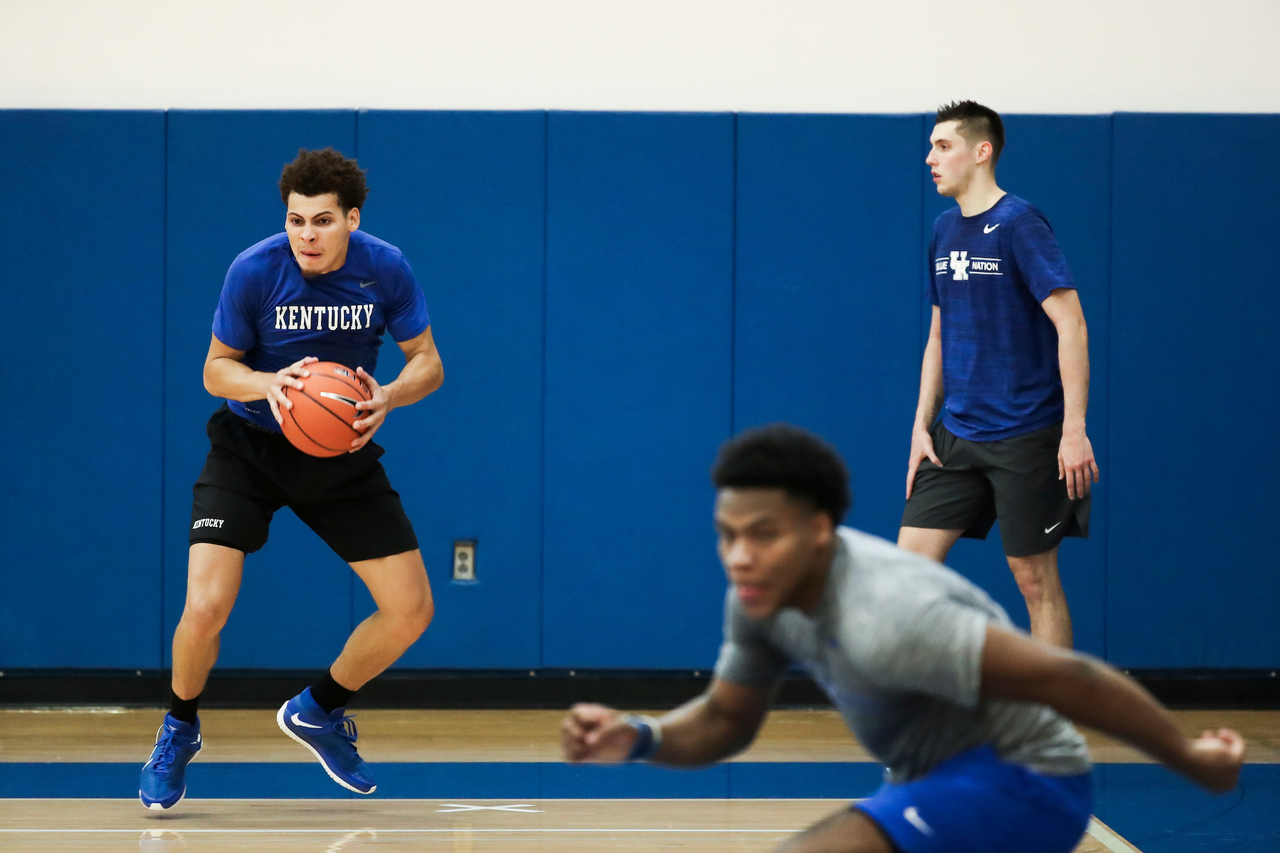 Kellan Grady. Sahvir Wheeler. CJ Fredrick.

Summer practice.

Photo by Chet White | UK Athletics