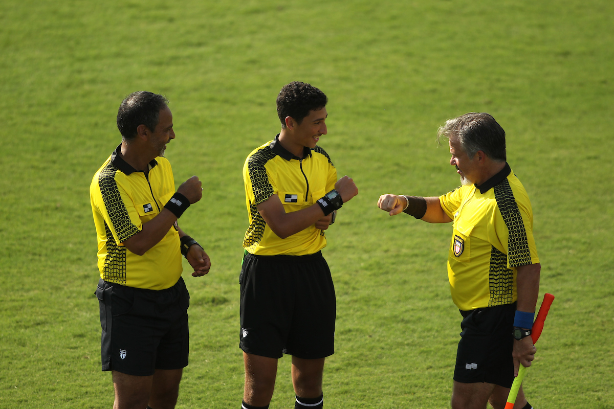 Ref.

Kentucky men's soccer in action again S. Louis University in an exhibition match on Sunday, August 12th, 2018 at The Bell in Lexington, Ky.

Photo by Quinlan Ulysses Foster I UK Athletics