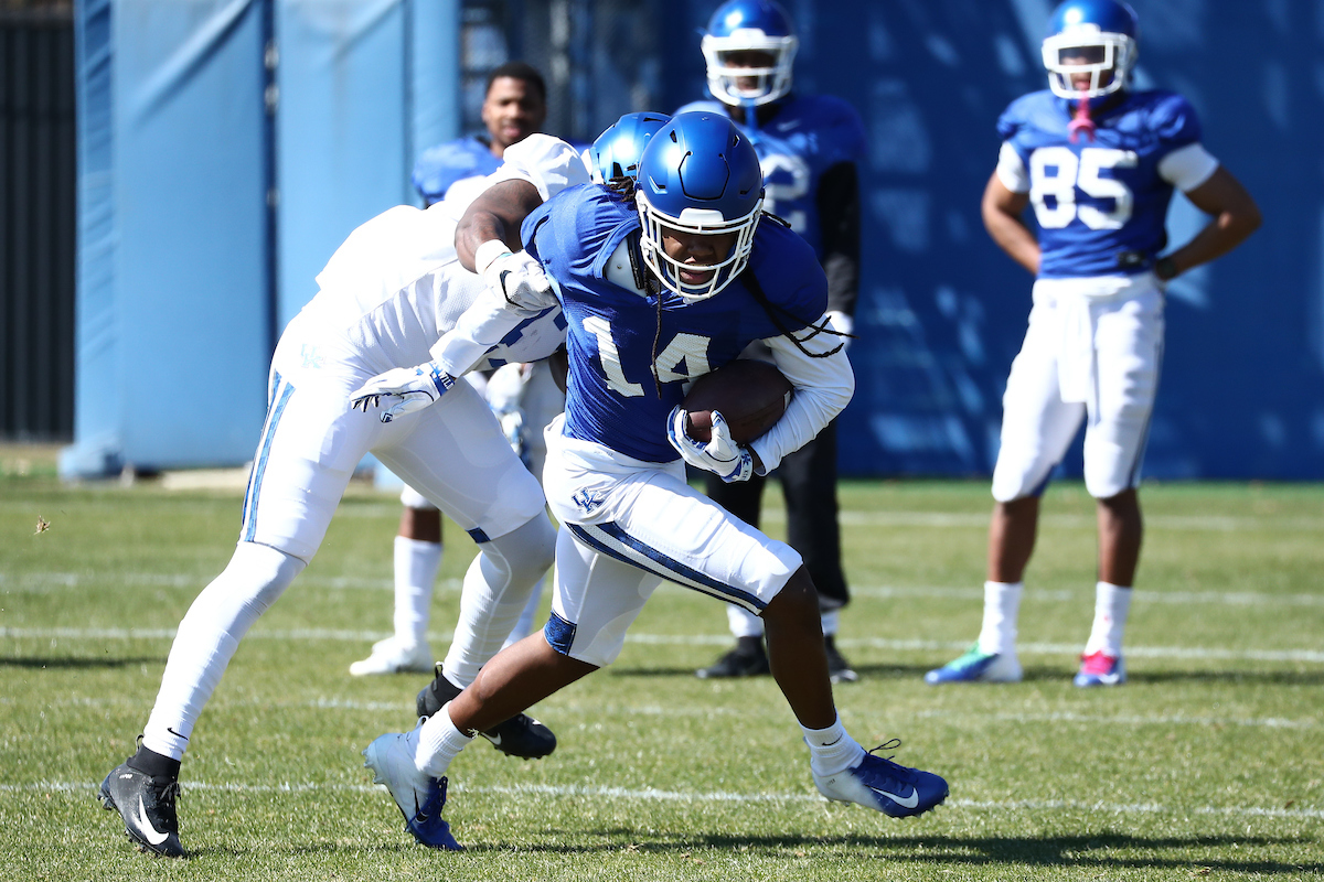 Kalil Brahham

Spring Practice.

Photo by Elliott Hess | UK Athletics