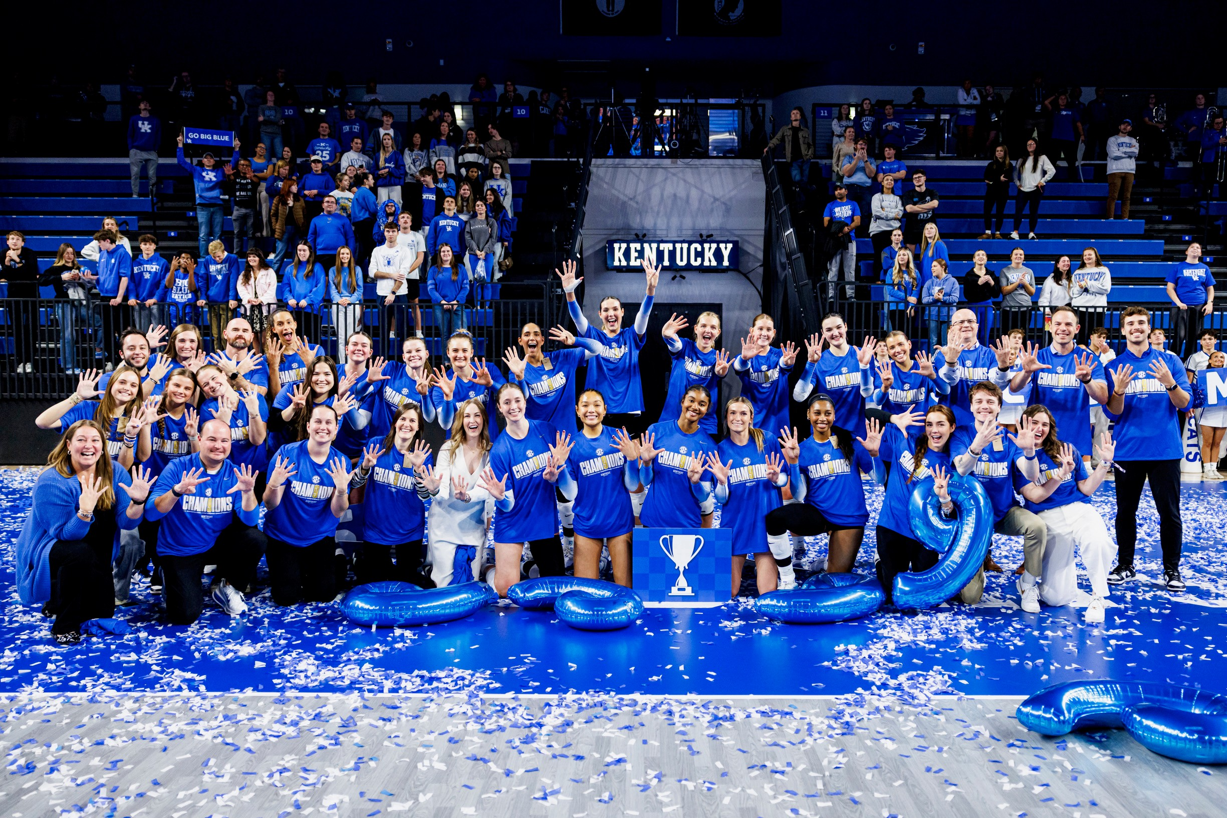 A Perfect Nine: No. 2 Kentucky Sweeps Arkansas for Outright Title