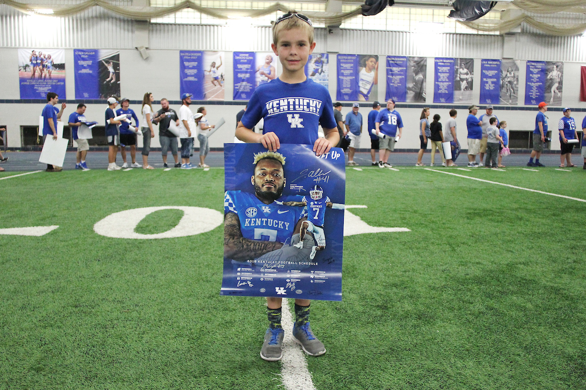 Fan.

The University of Kentucky football team hosts fan day on Saturday August 4th, 2018 in Lexington, Ky.

Photo by Quinlan Ulysses Foster I UK Athletics