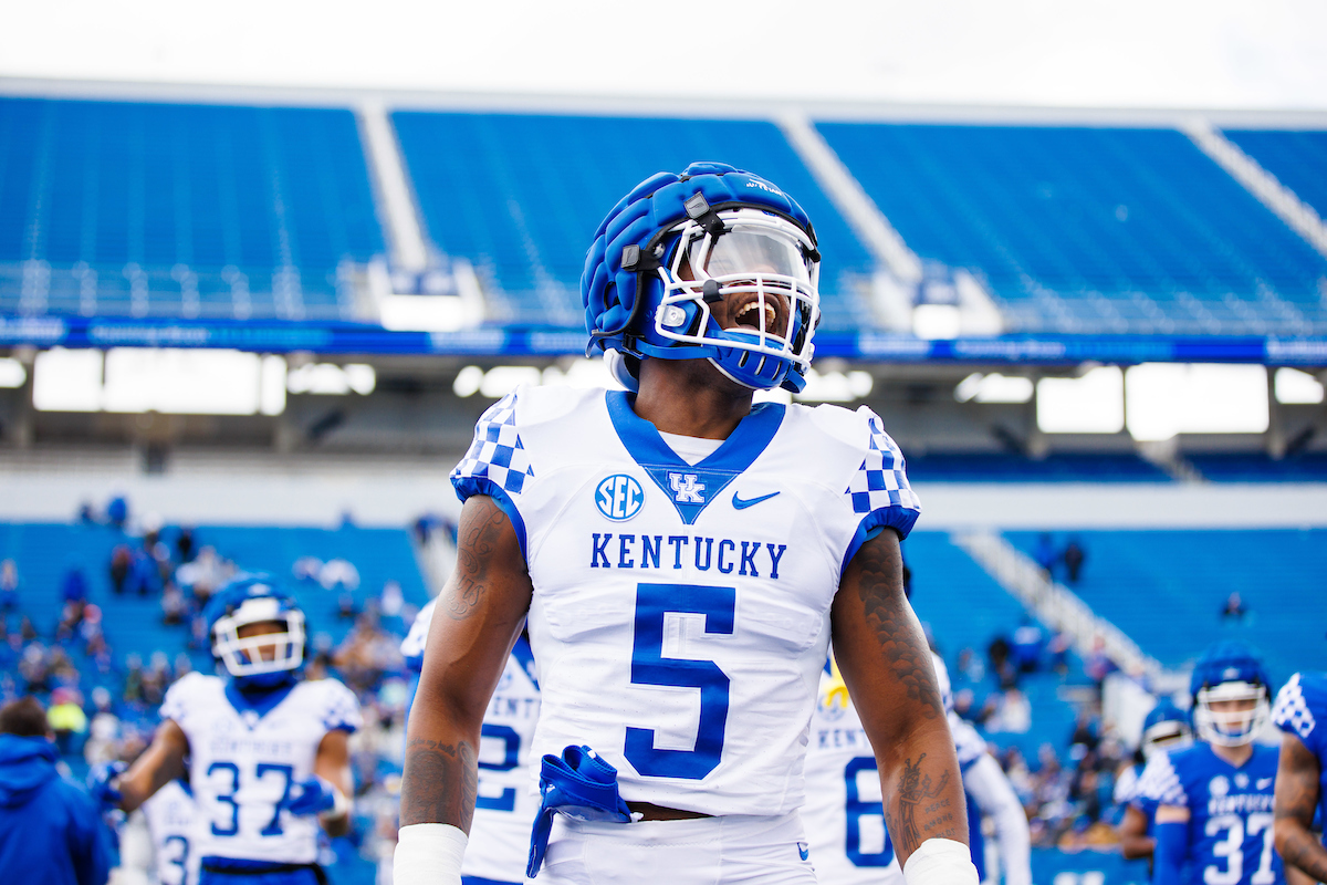 DeAndre Square

2022 UK Football Spring Game

Photo By Jacob Noger | UK Football