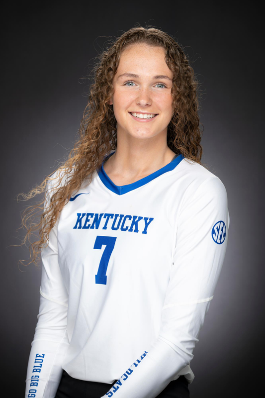 Sophie Fischer - Volleyball - University of Kentucky Athletics