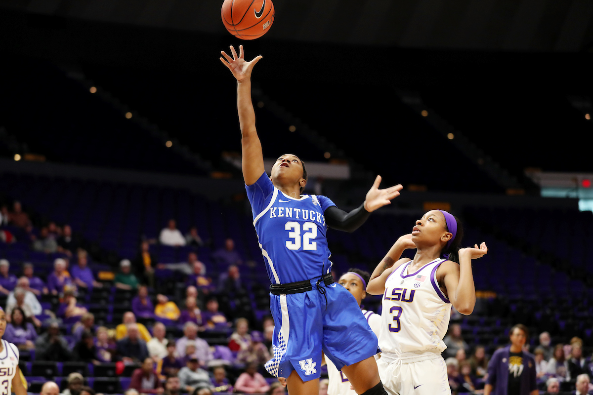 Jaida Roper

Kentucky Women's Basketball beat LSU 64-60. 

Photo by Britney Howard  | UK Athletics