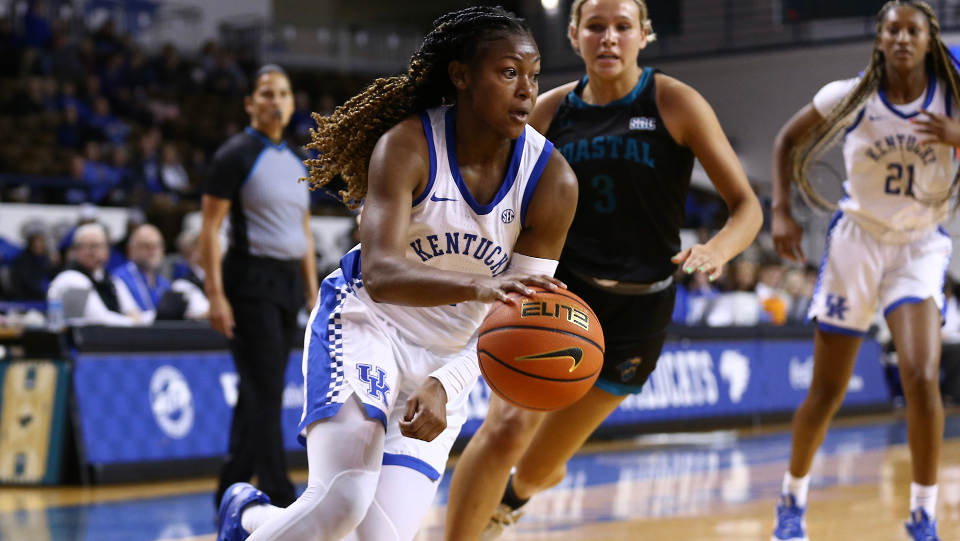 Walker, Benton Lead Cats Past Chanticleers