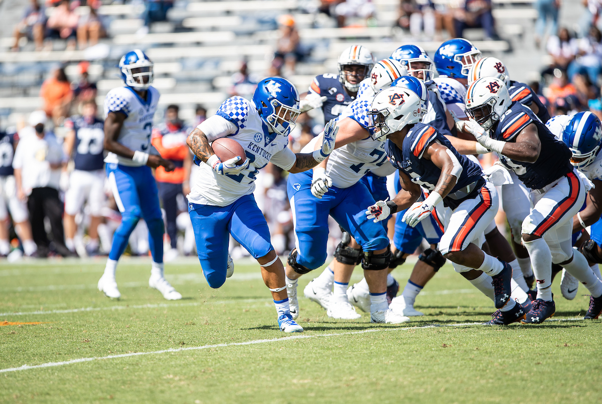 Chris Rodriguez Jr.

UK fall to Auburn 29-13

Photo By Jacob Noger | UK Football