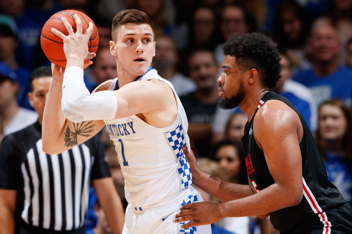 Nate Sestina.

Kentucky beat Lamar 81-56.


Photo by Elliott Hess | UK Athletics