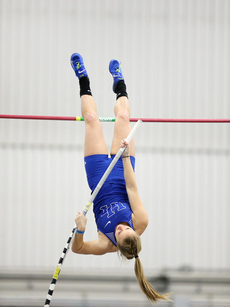 Nicole Bagby
The University of Kentucky Track and Field Team hosts the Kentucky Invitational on Saturday, January 13, 2018 at Nutter Field House. 

Photo by Britney Howard | UK Athletics