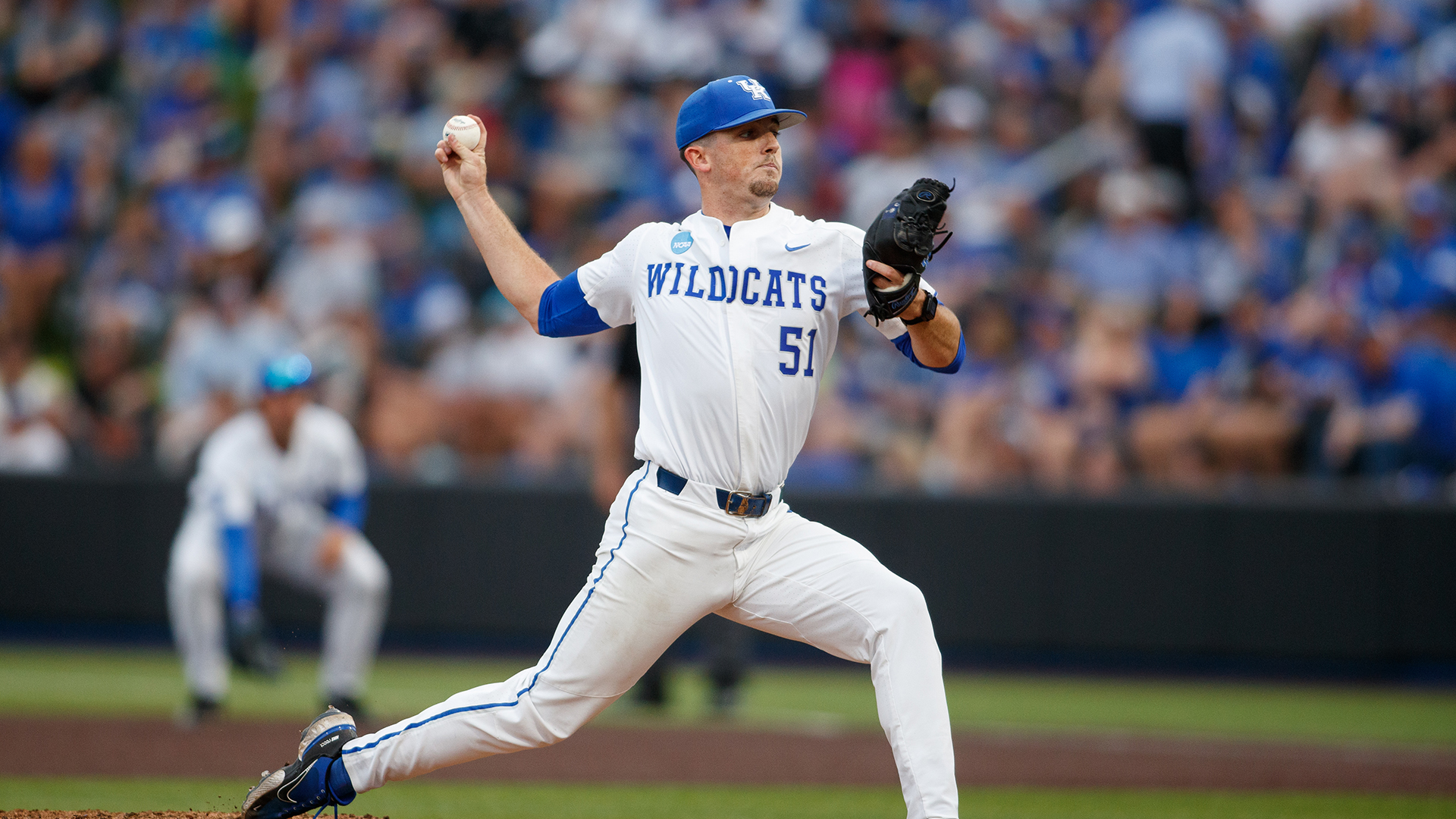 Pooser's Pitching Performance Lifts Cats on Saturday