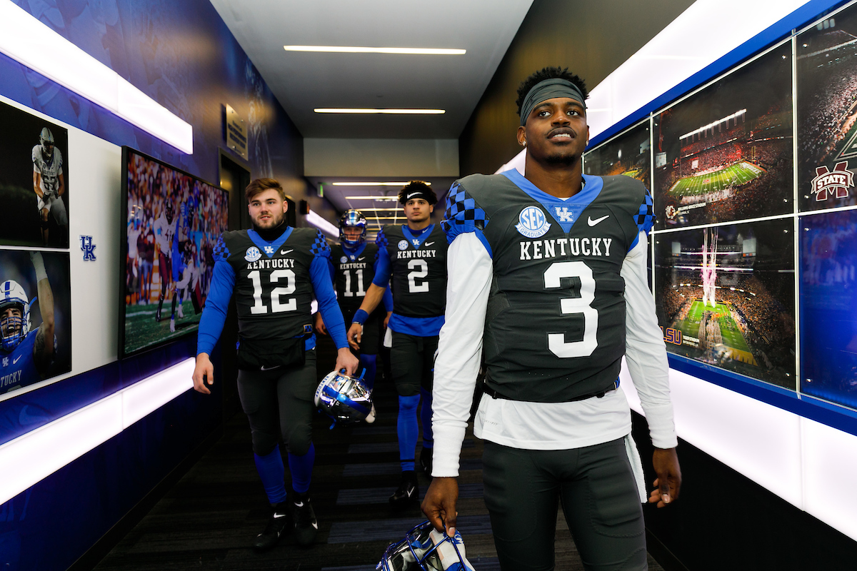 TERRY WILSON. SAWYER SMITH. JOEY GATEWOOD.

Kentucky beats South Carolina, 41-18.

Photo by Elliott Hess | UK Athletics
