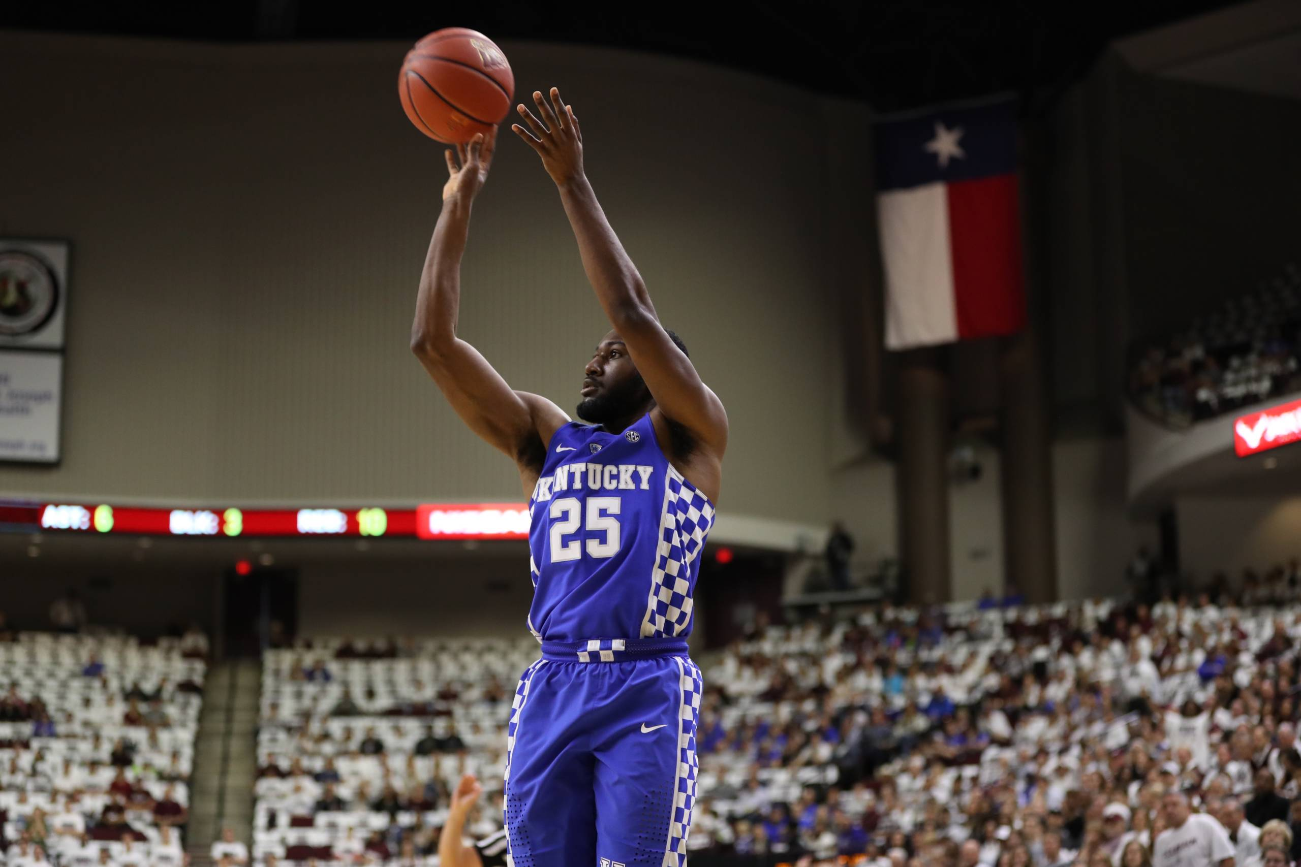 Seniors Steady UK’s Ship at A&M