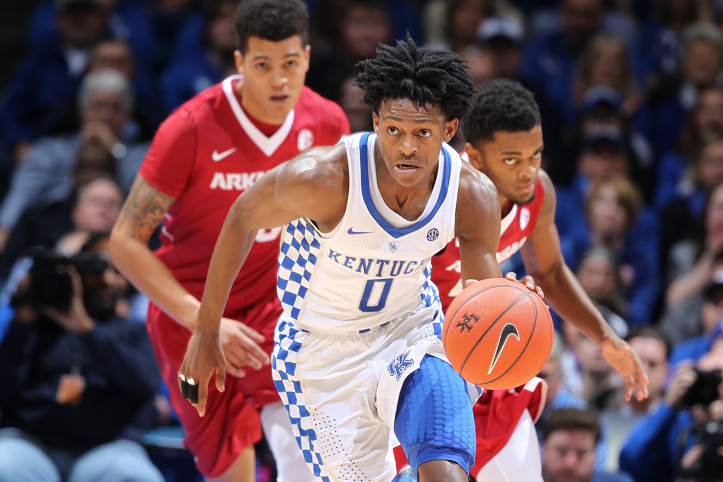 De’Aaron Fox Among 10 Finalists for Bob Cousy Award