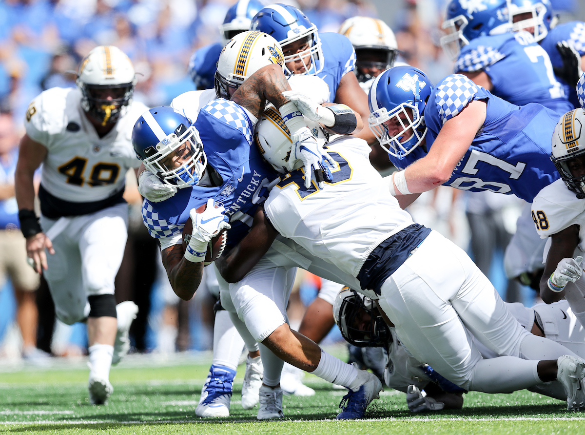 UK football beats Murray State 48-10.


Photo by Elliott Hess | UK Athletics