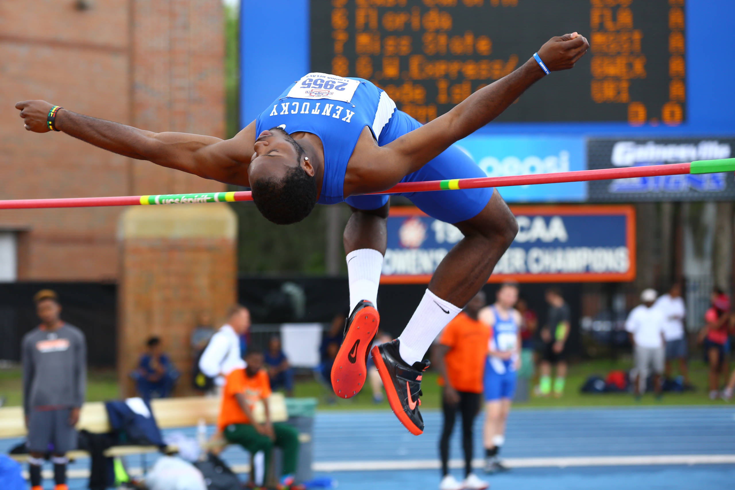 Short Fifth, Duckworth Sixth After Day One at Bulldog Decathlon