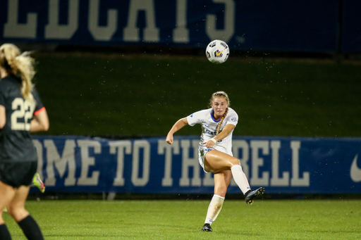 Jordyn Rhodes.

Kentucky falls to Vanderbilt 4 - 1.

Photo by Sarah Caputi | UK Athletics