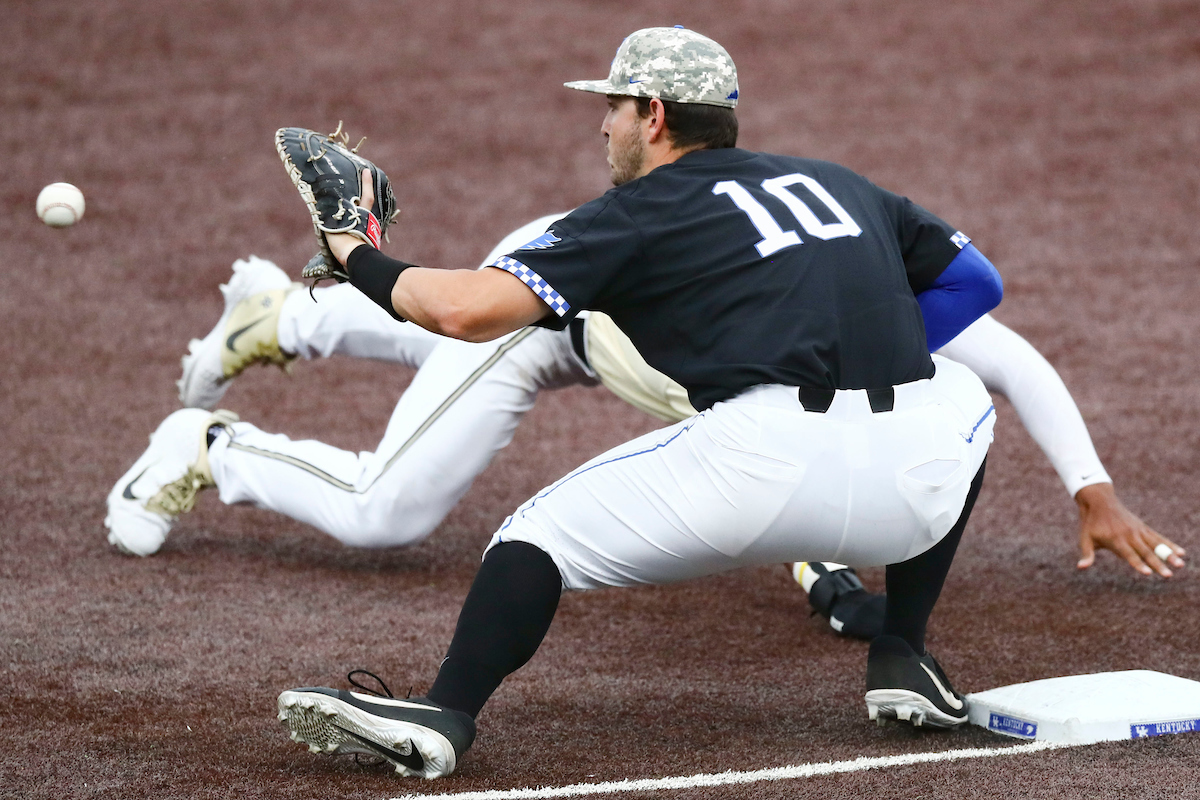 DALTON REED.

Kentucky falls to Vanderbilt, 16-10.


Photos by Elliott Hess | UK Athletics