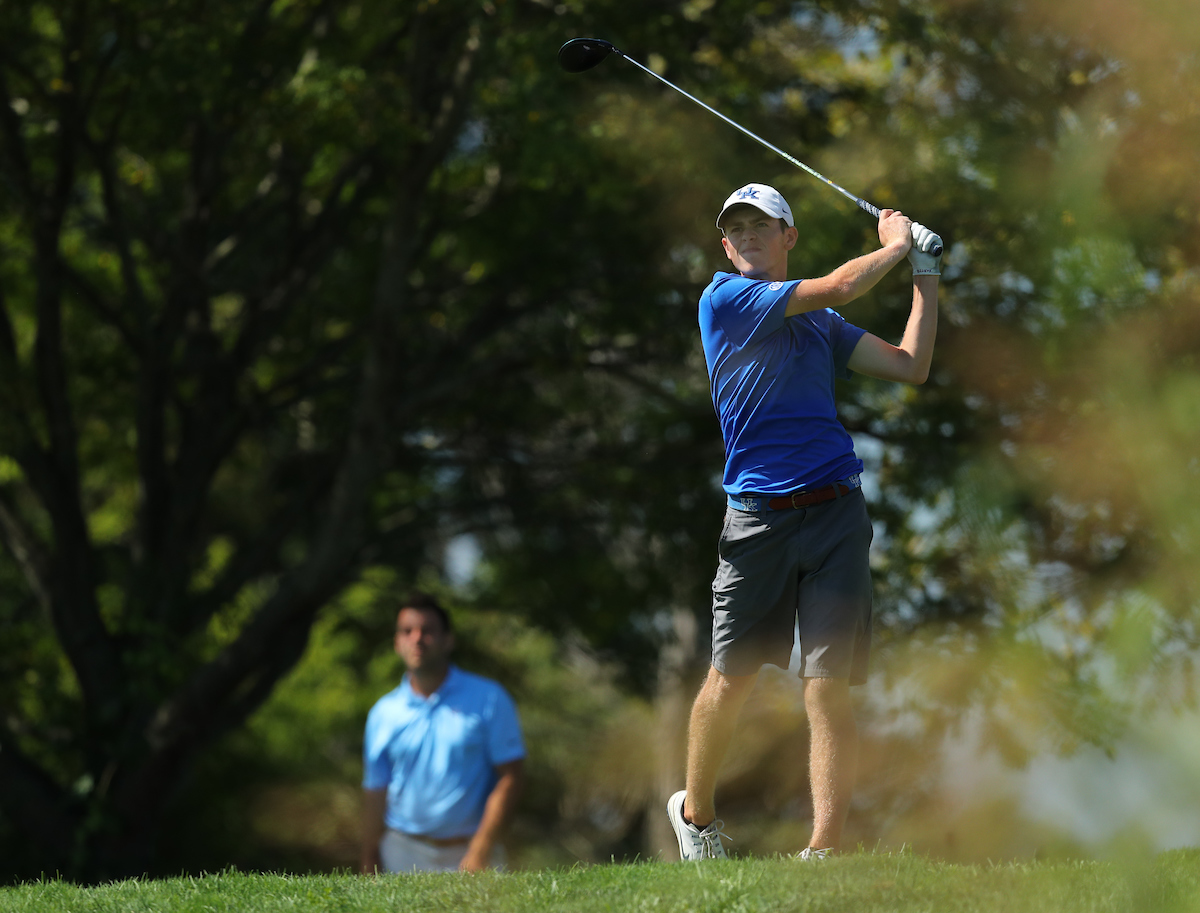 MATT LISTON.

Day one of the Louisville Cardinal Challenge.


Photo by Elliott Hess | UK Athletics