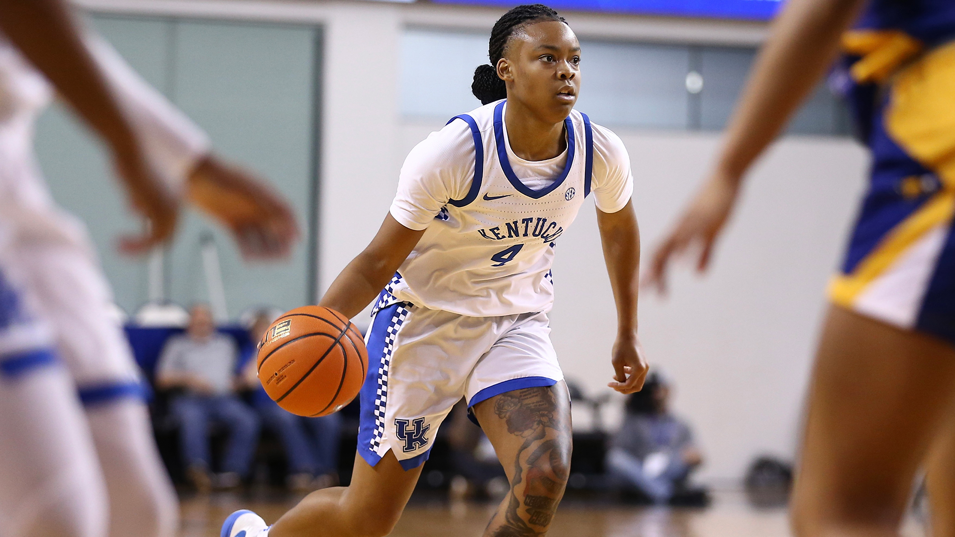 Ajae Petty, Eniya Russell Enjoying 'Reunion' at Kentucky