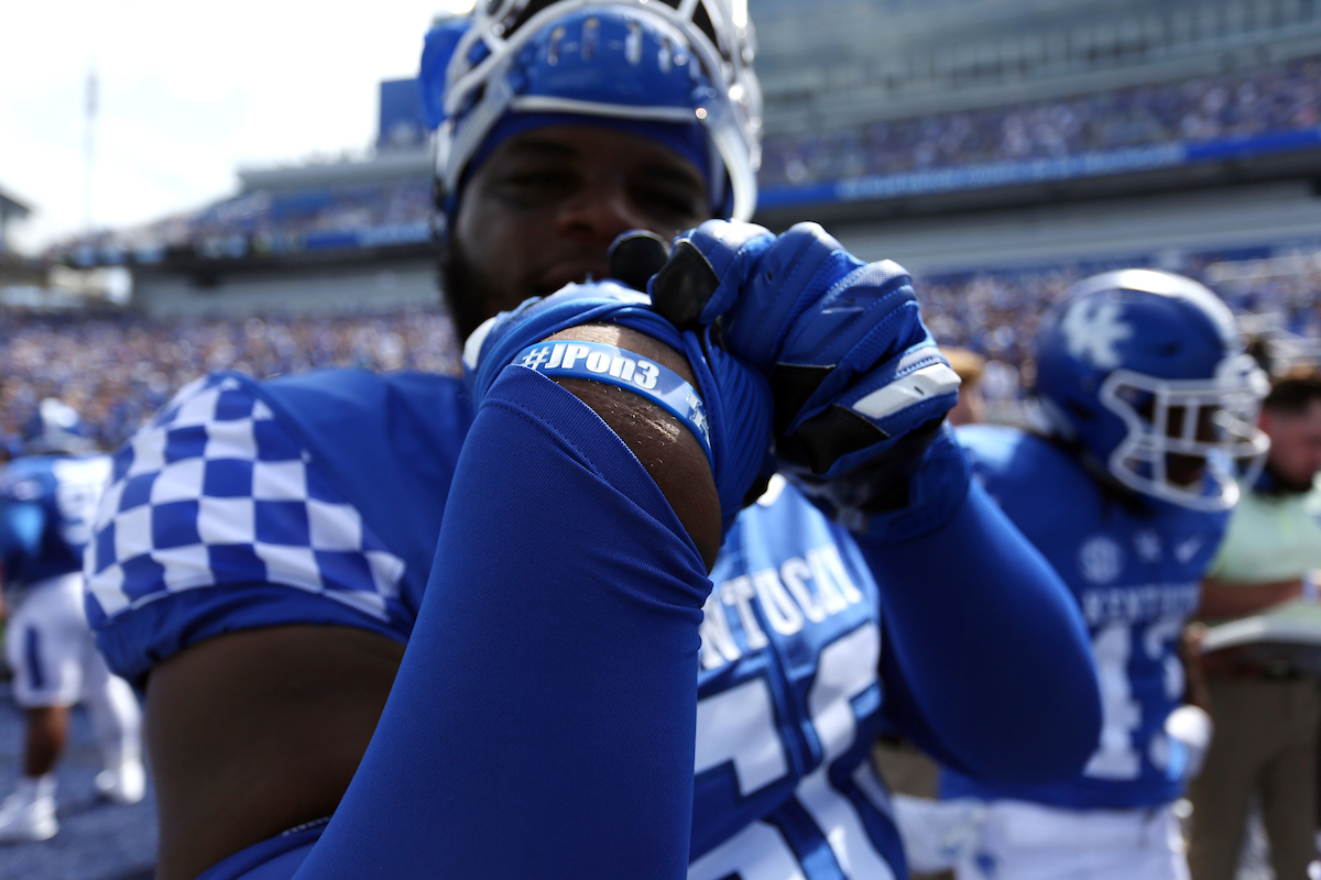 Davoan Hawkins

Kentucky Football beats Central Michigan 35-20.

Photo by Britney Howard | UK Athletics