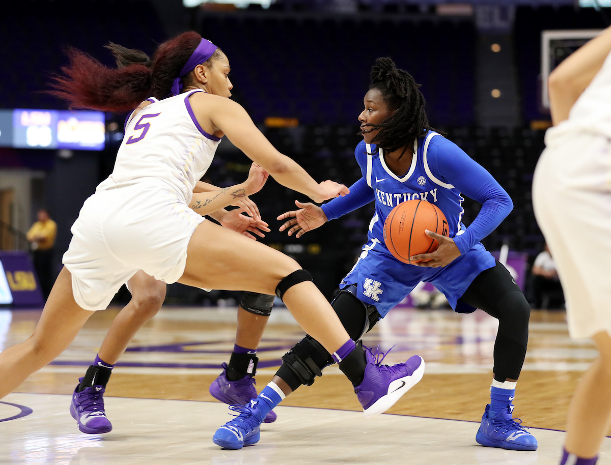 Amanda Paschal

Kentucky Women's Basketball beat LSU 64-60. 

Photo by Britney Howard  | UK Athletics