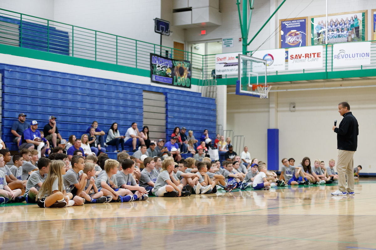 Coach John Calipari.

Men’s basketball camp at North Laurel High School in London, Kentucky.

Photo by Elliott Hess | UK Athletics