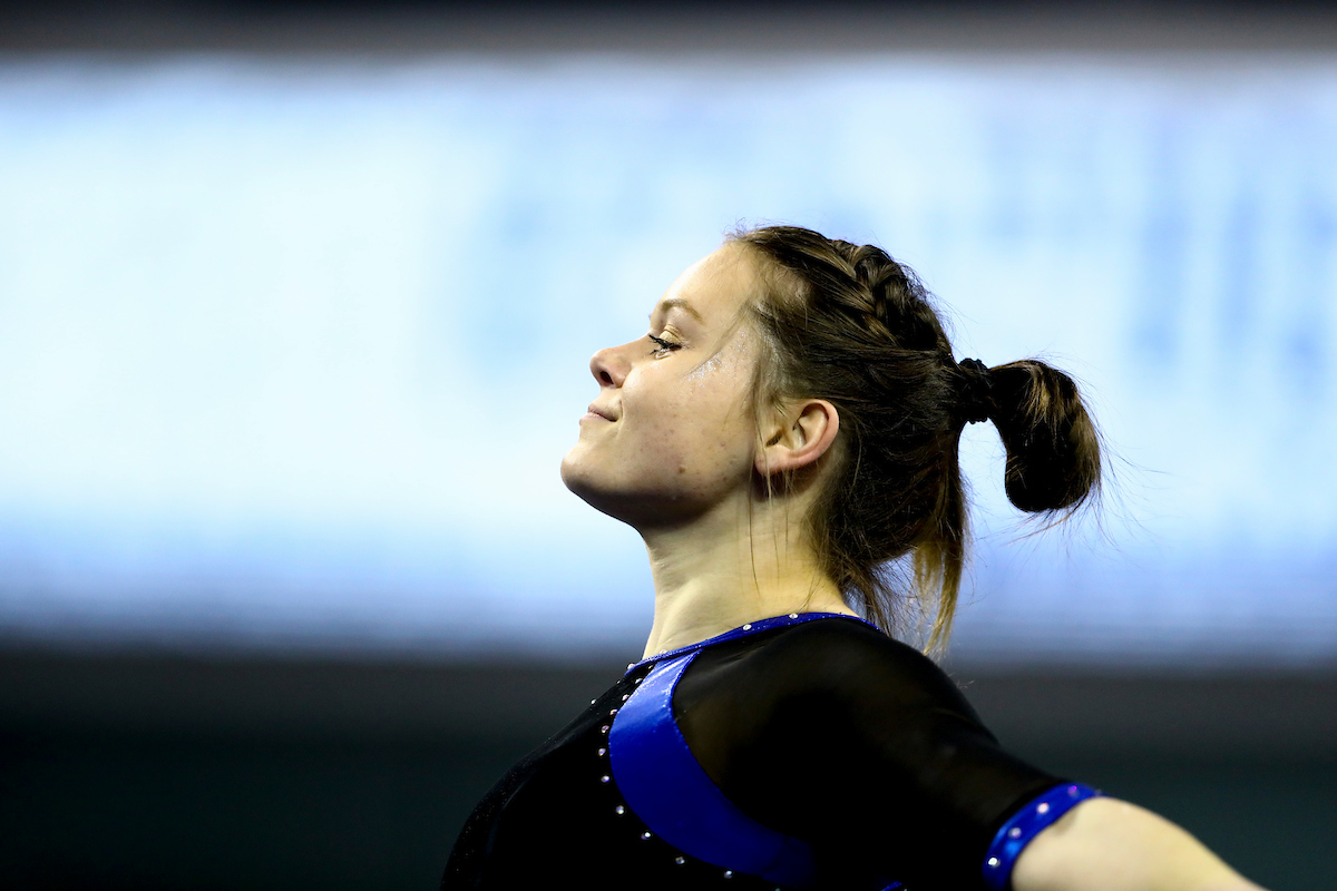 Ella Warren.

Gymnastics Blue-White Meet.

Photo by Chet White | UK Athletics
