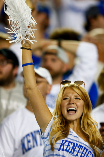 UK Fan. 

UK beat Florida 20-13. 

Photo By Barry Westerman | UK Athletics