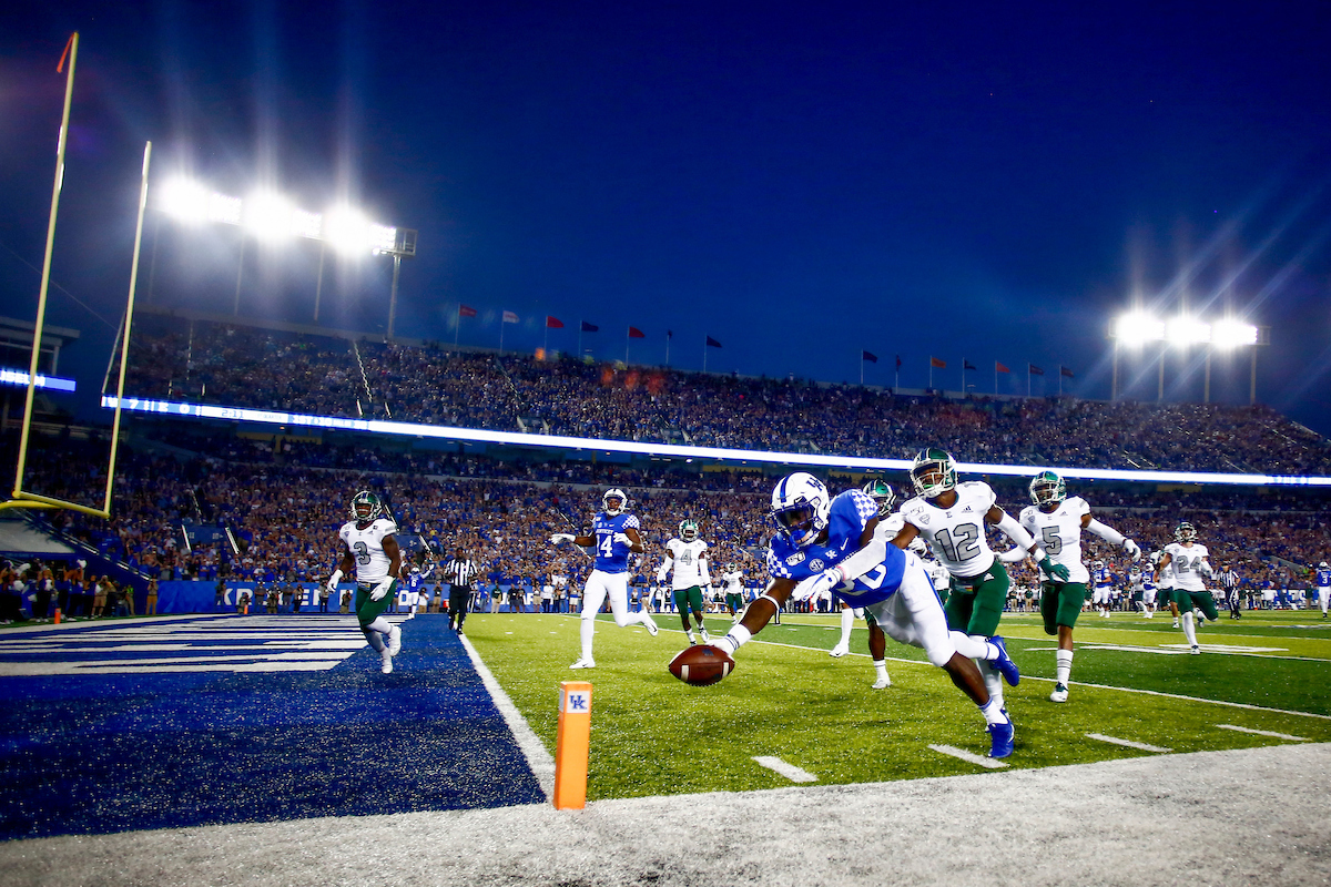 Kavosiey Smoke. 

UK Beat EMU 38-17.

Photo by Eddie Justice | UK Athletics