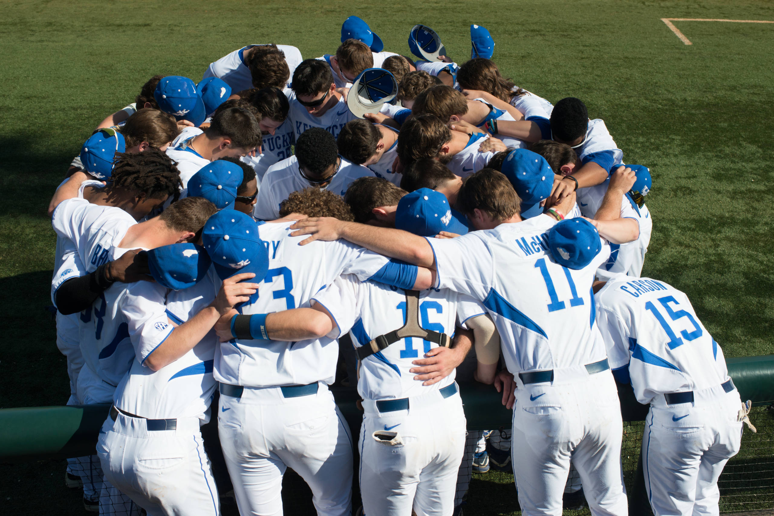 Baseball Opens SEC Play at Georgia