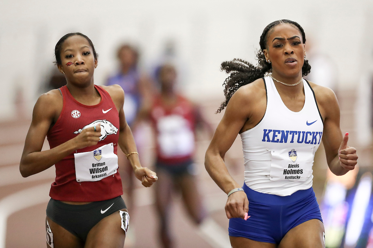 Alexis Holmes.

Day 1. SEC Indoor Championships.

Photos by Chet White | UK Athletics