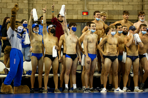Swim and Dive Team.

Kentucky sweeps UNI 3-0.

Photo by Abbey Cutrer | UK Athletics
