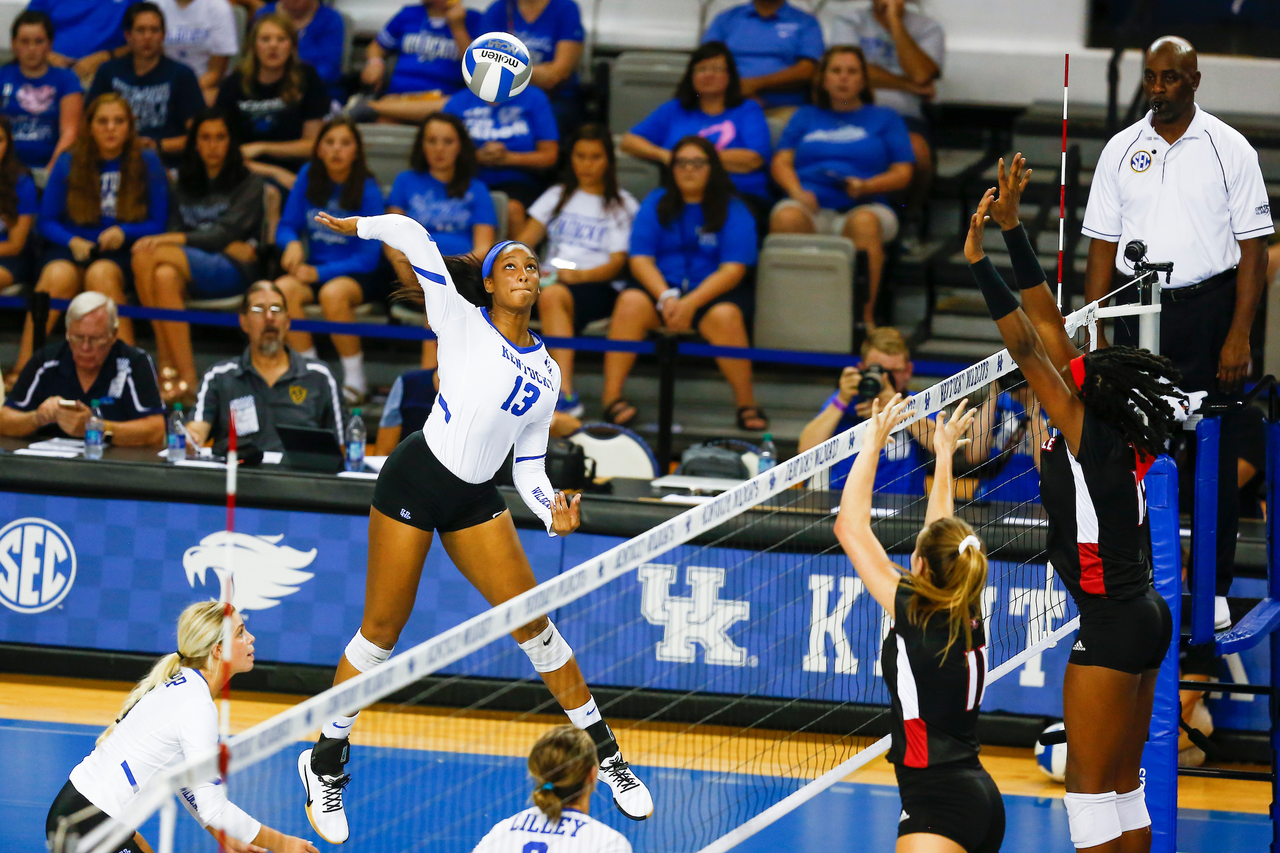 Leah Edmond.

UK defeats UofL 3-0.  

Photo by Hannah Phillips | UK Athletics