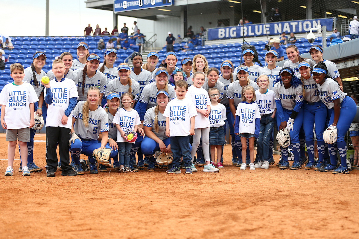 Team, Kentucky Children’s Hospital.

Kentucky beats Mississippi State 7-3.

Photo by Grace Bradley | UK Athletics