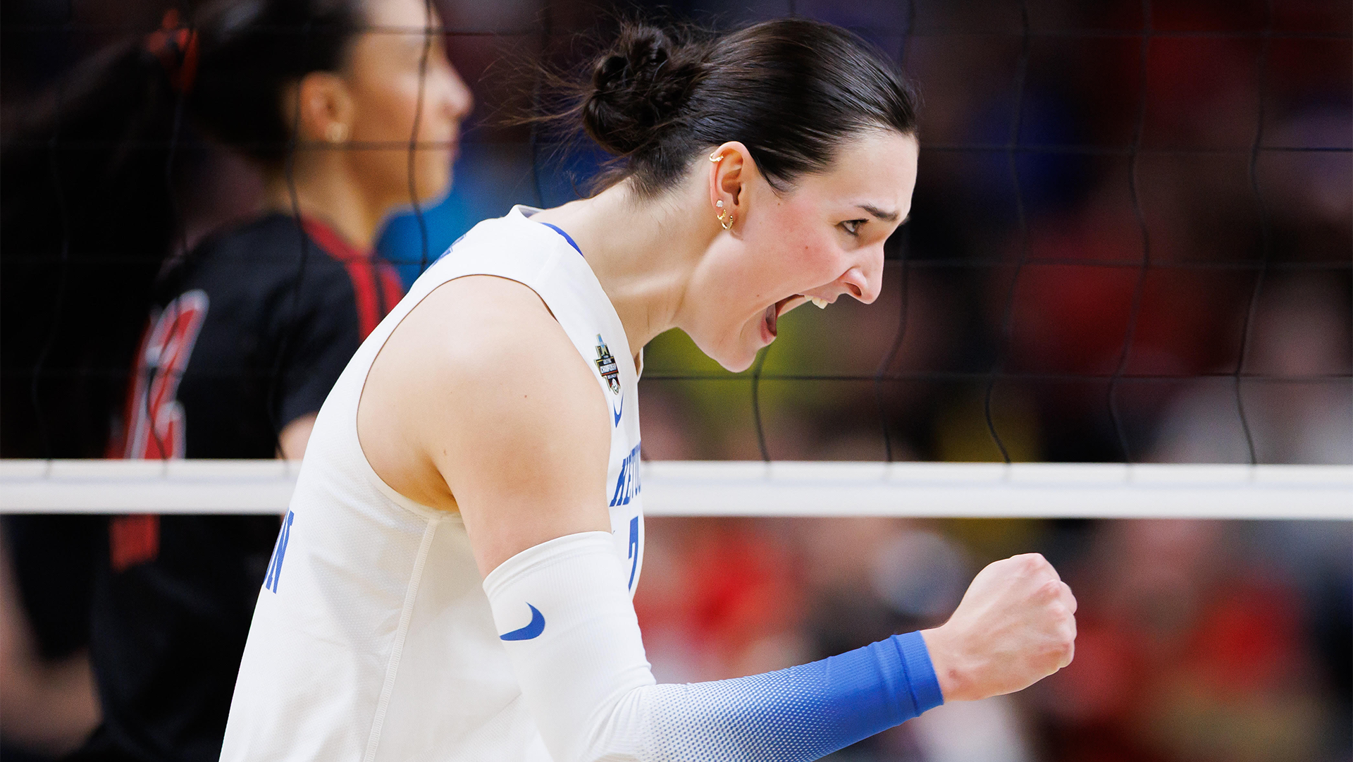 Cats' Grit Shows Up Again in Semifinal Win Over Wisconsin