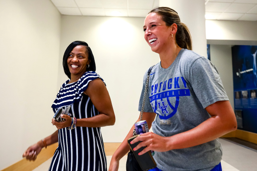 Blair Green. Tiffany Hayden.

Kentucky WBB 2022-23 newcomer move in.

Photo by Eddie Justice | UK Athletics