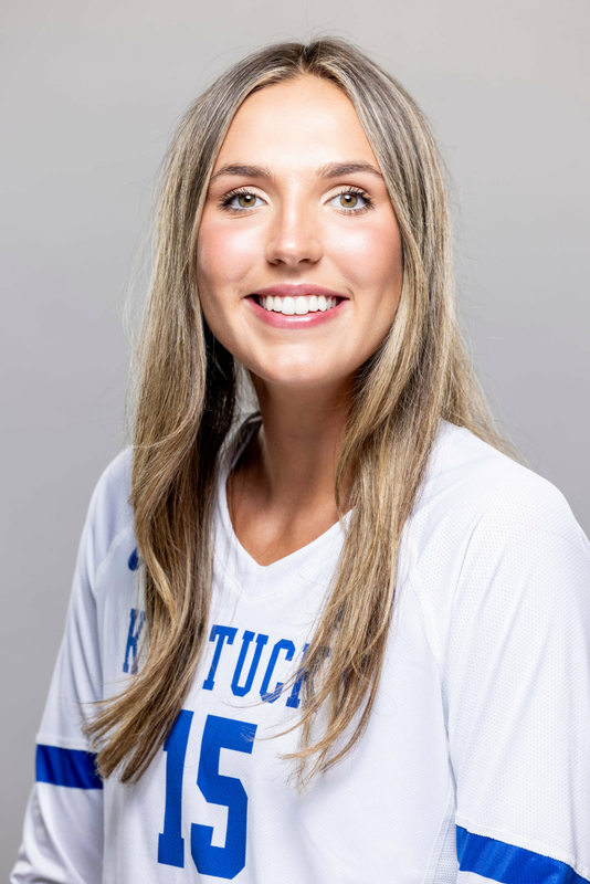 Lizzie Carr