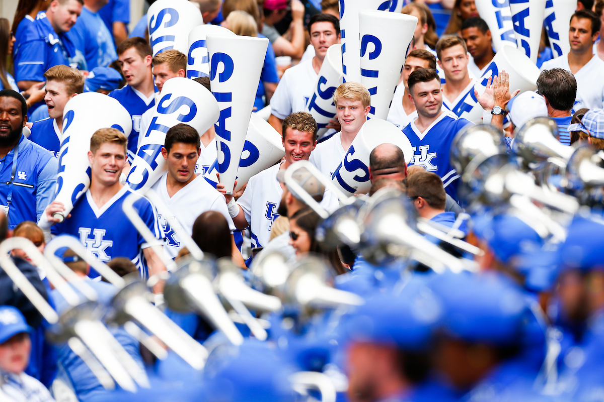 Cheerleaders.

UK beat EMU 38-17.

Photo by Chet White | UK Athletics