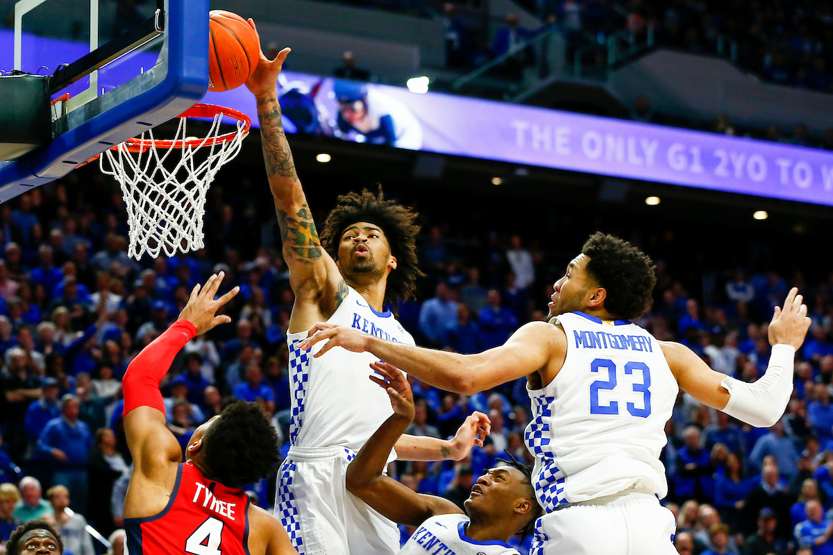 Nick Richards EJ Montgomery 

UK beat Ole Miss 67-62

Photo By Barry Westerman | UK Athletics