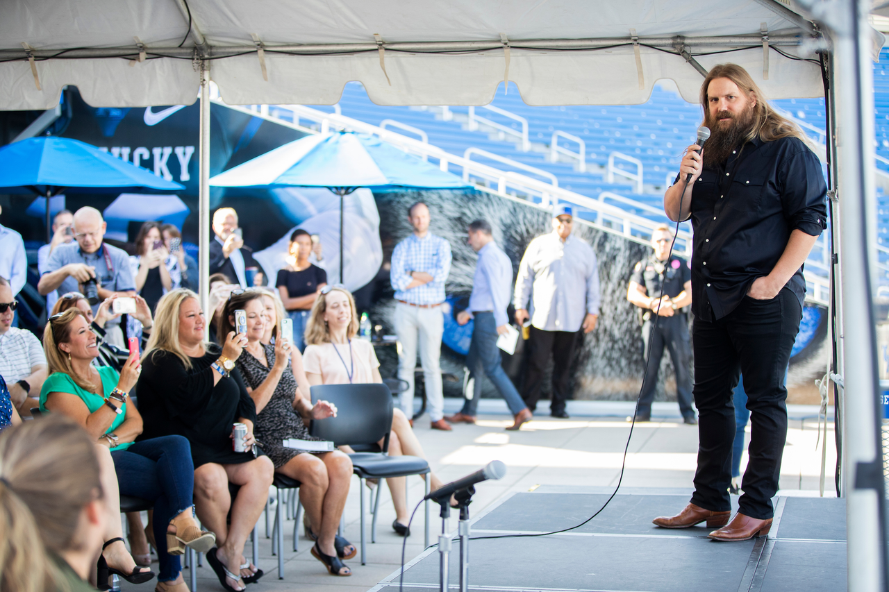Chris Stapleton

Chris Stapleton is coming to Kroger Field on Saturday, April 25, 2020.

Photo by Chet White | UK Athletics
