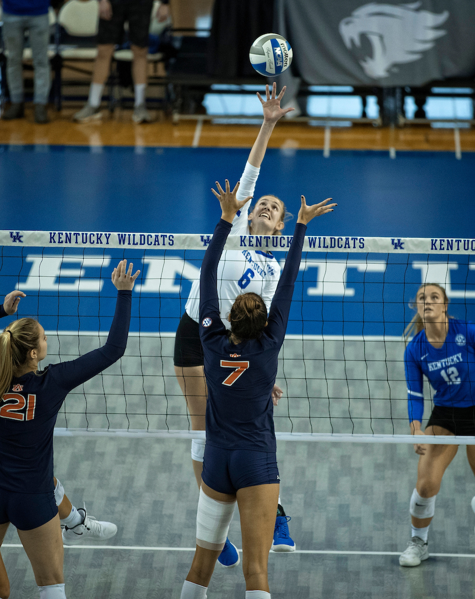 as Kentucky played Auburn on November 24, 2018.  Photo by Mark Cornelison | UKphoto
