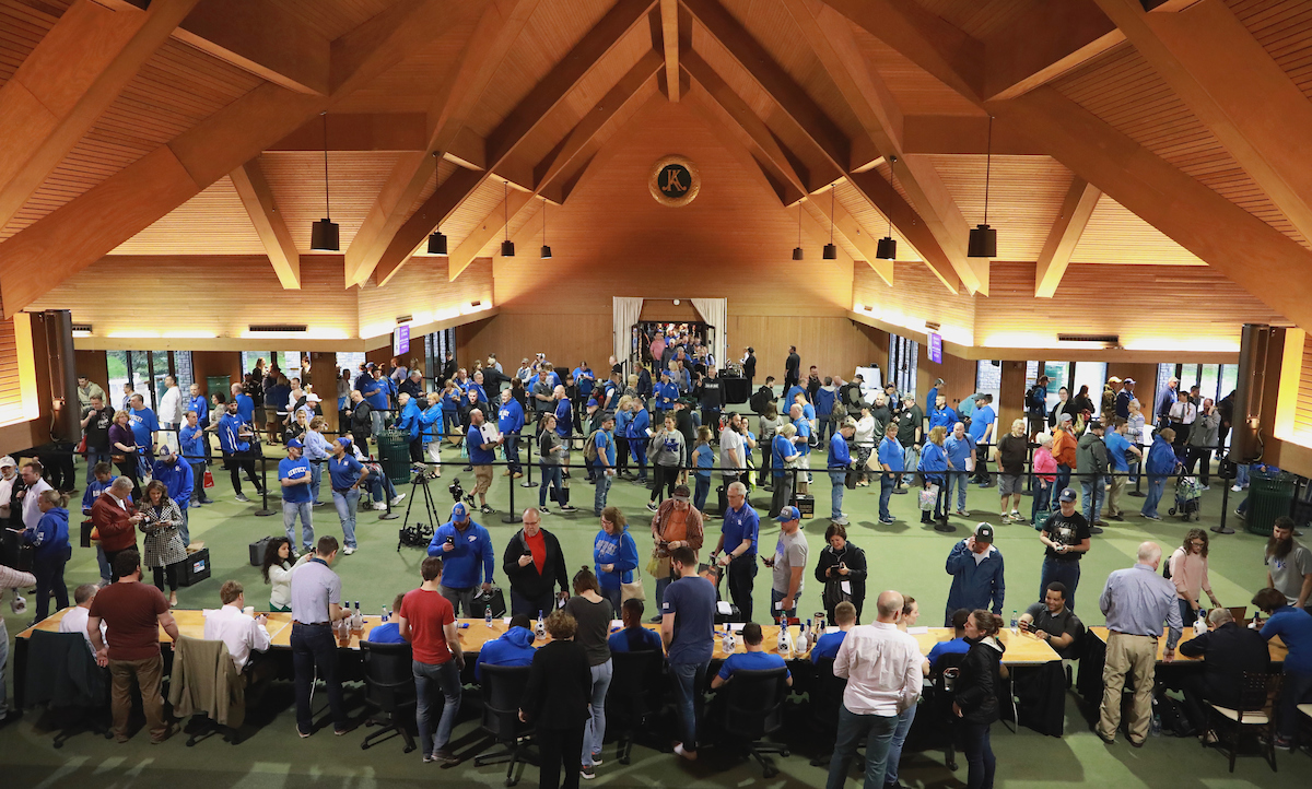 Crowd.

Members of the 2012 national championship team at the 2019 Maker's Mark Bottle signing event.

Photo by Noah J. Richter | UK Athletics