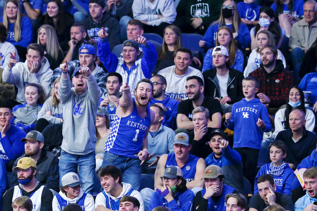 Fans.Kentucky beats Ohio University 77-59.Photo by Sarah Caputi | UK Athletics