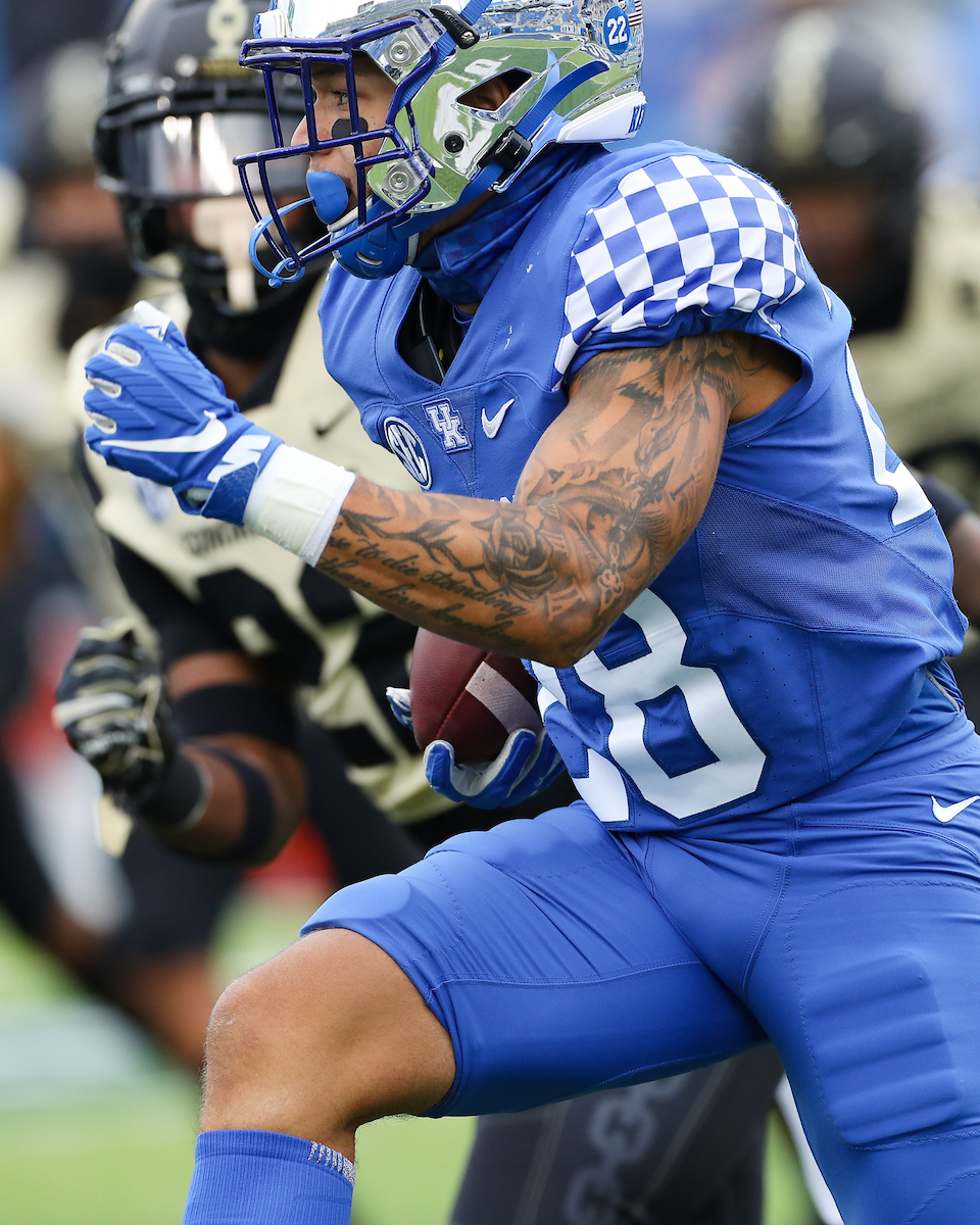 Zach Johnson

UK beat Vandy 38-35.

Photo by Elliott Hess | UK Athletics