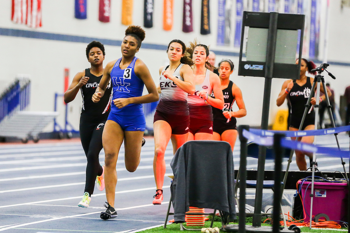 Annika Williams.

Jingle Bells Open.


Photo by Chet White | UK Athletics