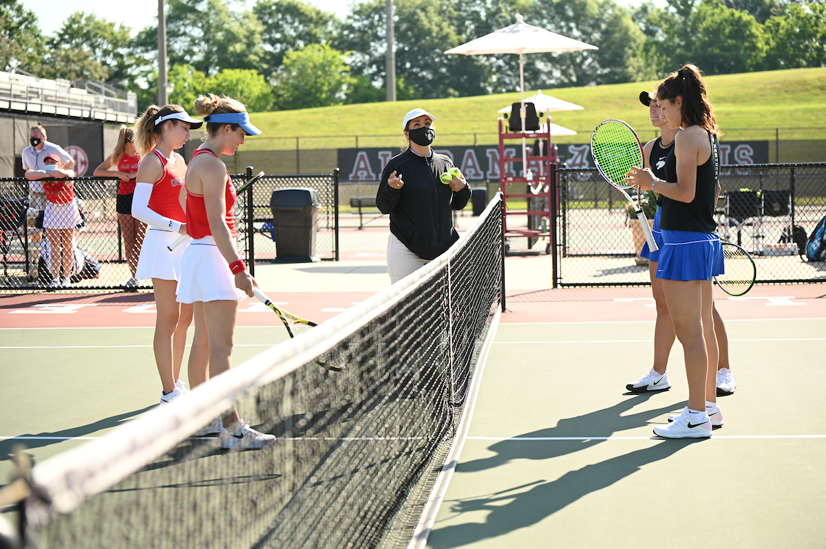 Akvile Parazinskaite, Fiona Arrese 

4/20/21 WTE SEC

Photo by David Gray