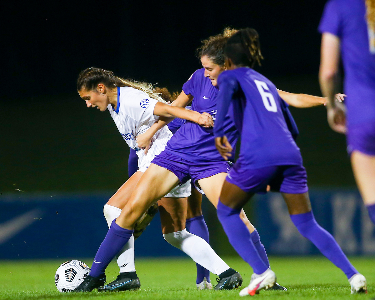 Gretchen Mills.

Kentucky loses to LSU 0-1.

Photo by Grace Bradley | UK Athletics