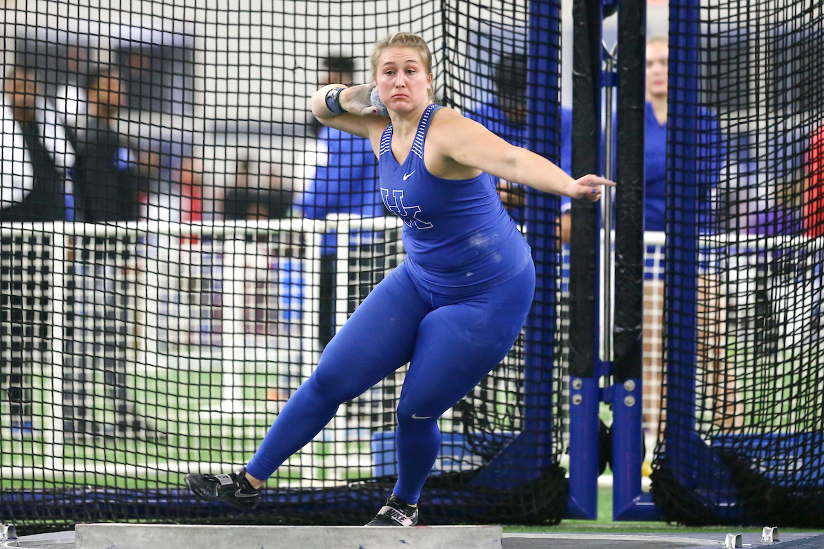 Nicole Fautsch.

Jingle Bells Open.

Photo by Isaac Janssen | UK Athletics
