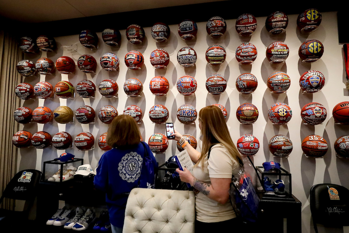 John Calipari.

Coach Cal Women’s Clinic.

Photos by Hani Abu Taha | UK Athletics