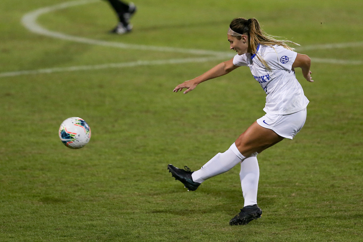 Julia Grosso.

Kentucky ties Tennessee 1-1.

Photo by Hannah Phillips | UK Athletics