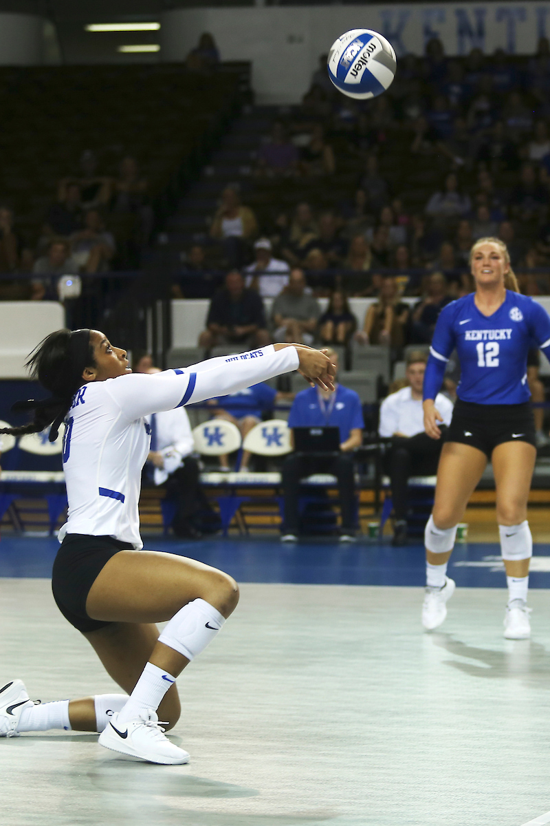 Caitlyn Cooper.

UK volleyball sweeps UT Chattanooga. 

Photo by Quinlan Ulysses Foster I UK Athletics